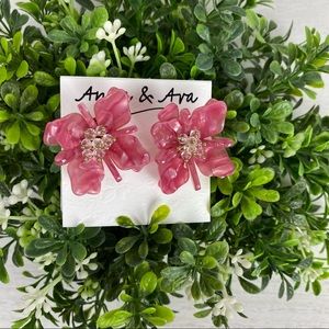 NWT Anna & Ava Beaded Flower Earrings